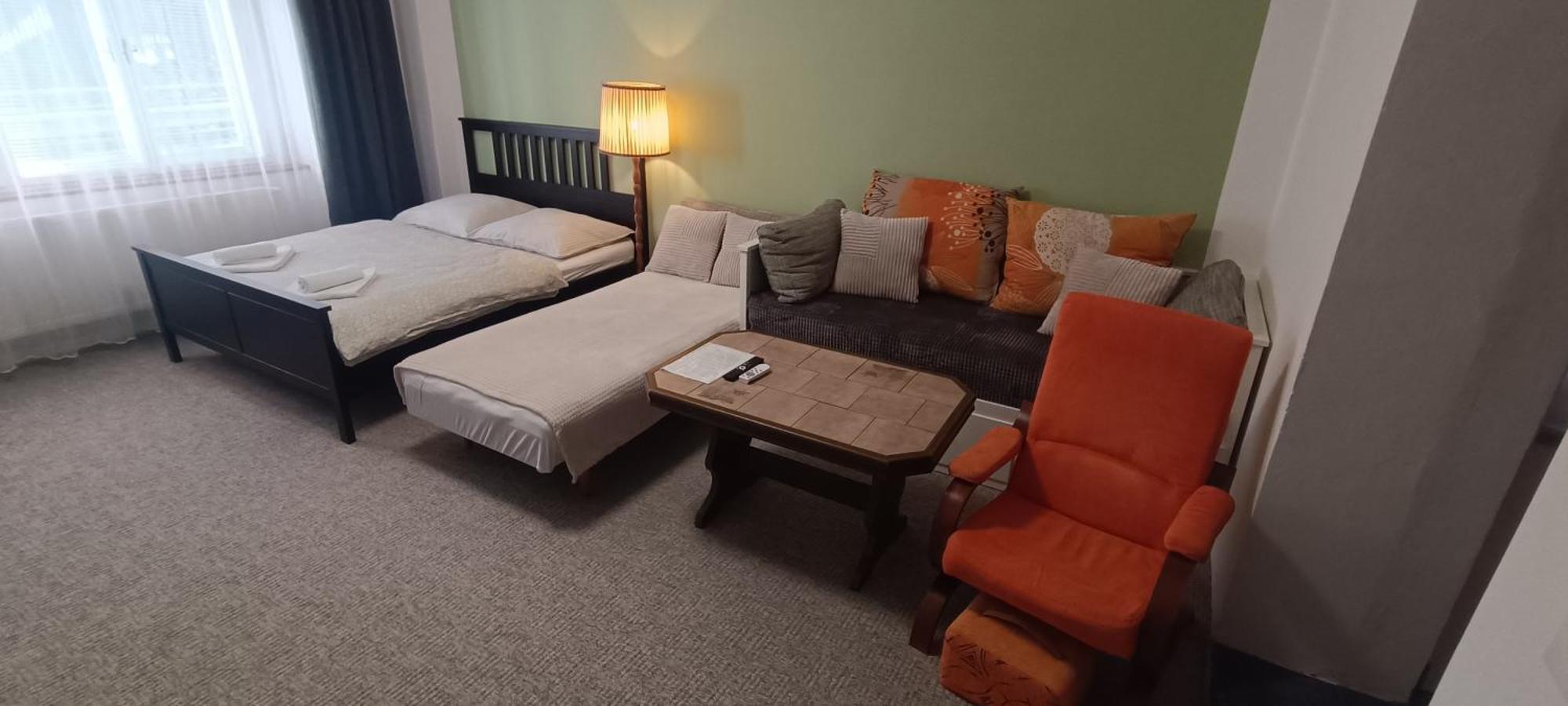 Apartman Horni Slavkov Hodinarstvi Eksteriør billede