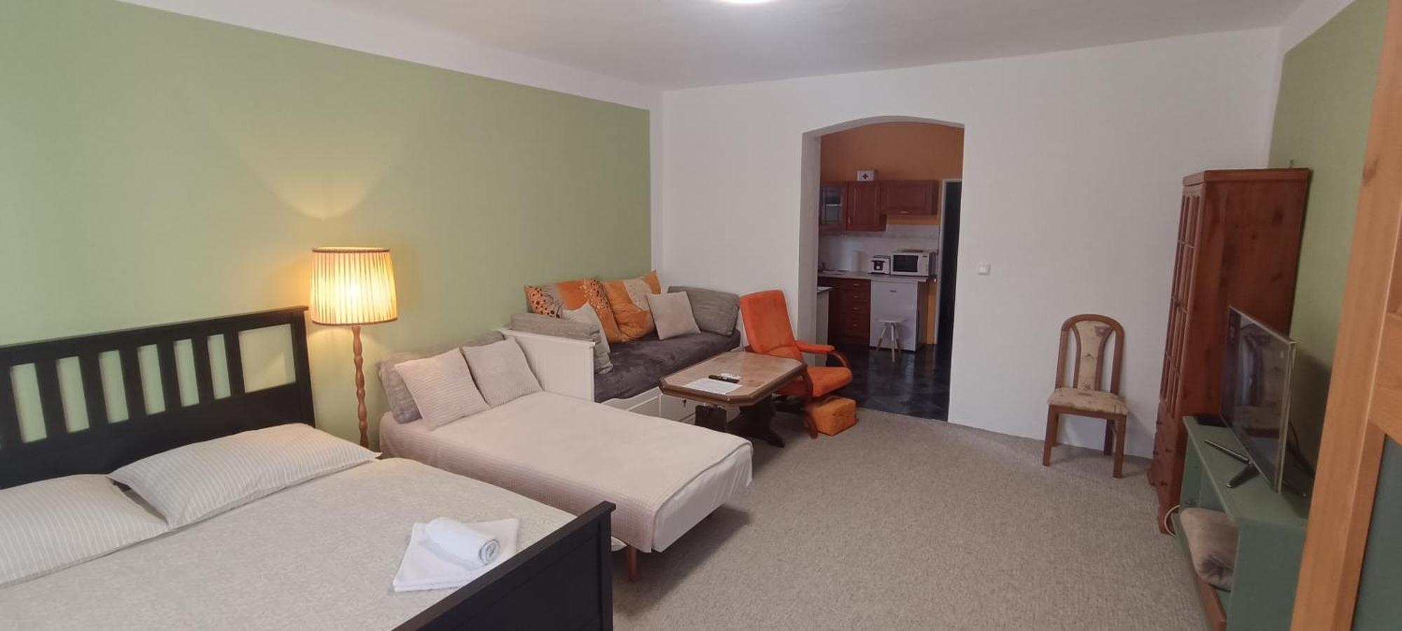 Apartman Horni Slavkov Hodinarstvi Eksteriør billede